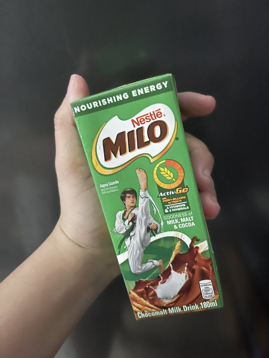 nyl0217's tweet photo. @_krystaltrends krystal tatak milo

TALA OUR MILO CHAMP
#KrystalMILOstory https://t.co/s6zzPvJ3aL