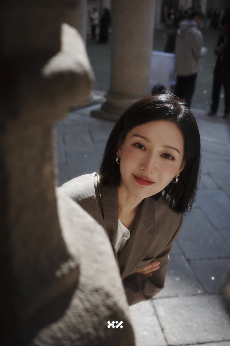 kweenjiwon's tweet photo. to whoever jiwons future partner is, pls cherish her deeply. love her like the most precious gift u will ever receive. she gives so much goodness to the world so pls make sure she receives nothing but the best in return 🥺 https://t.co/ihKismJGU0