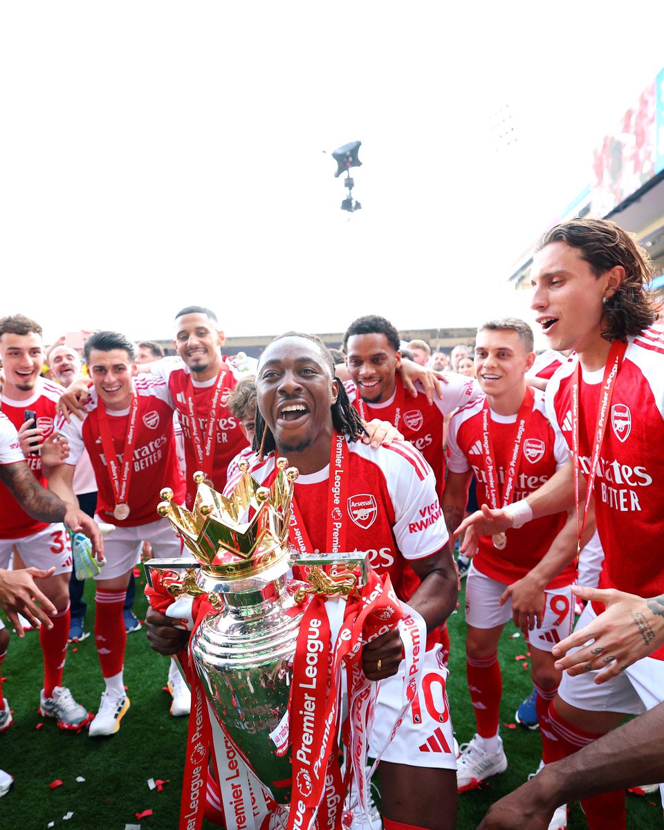 Daveafc tweet media