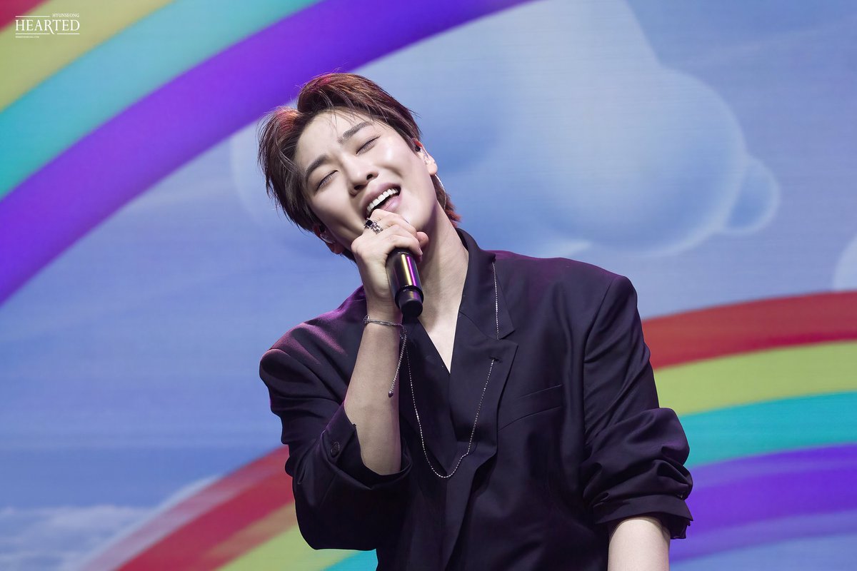 HS_Hearted's tweet photo. [2026.05.30]
2026 BOYFRIEND FAN-CONCERT :
Our 15th Season
현성✨️ (10-14/17)
#BF #현성 #HyunSeong #Boyager6 https://t.co/rwJXL5cQ49