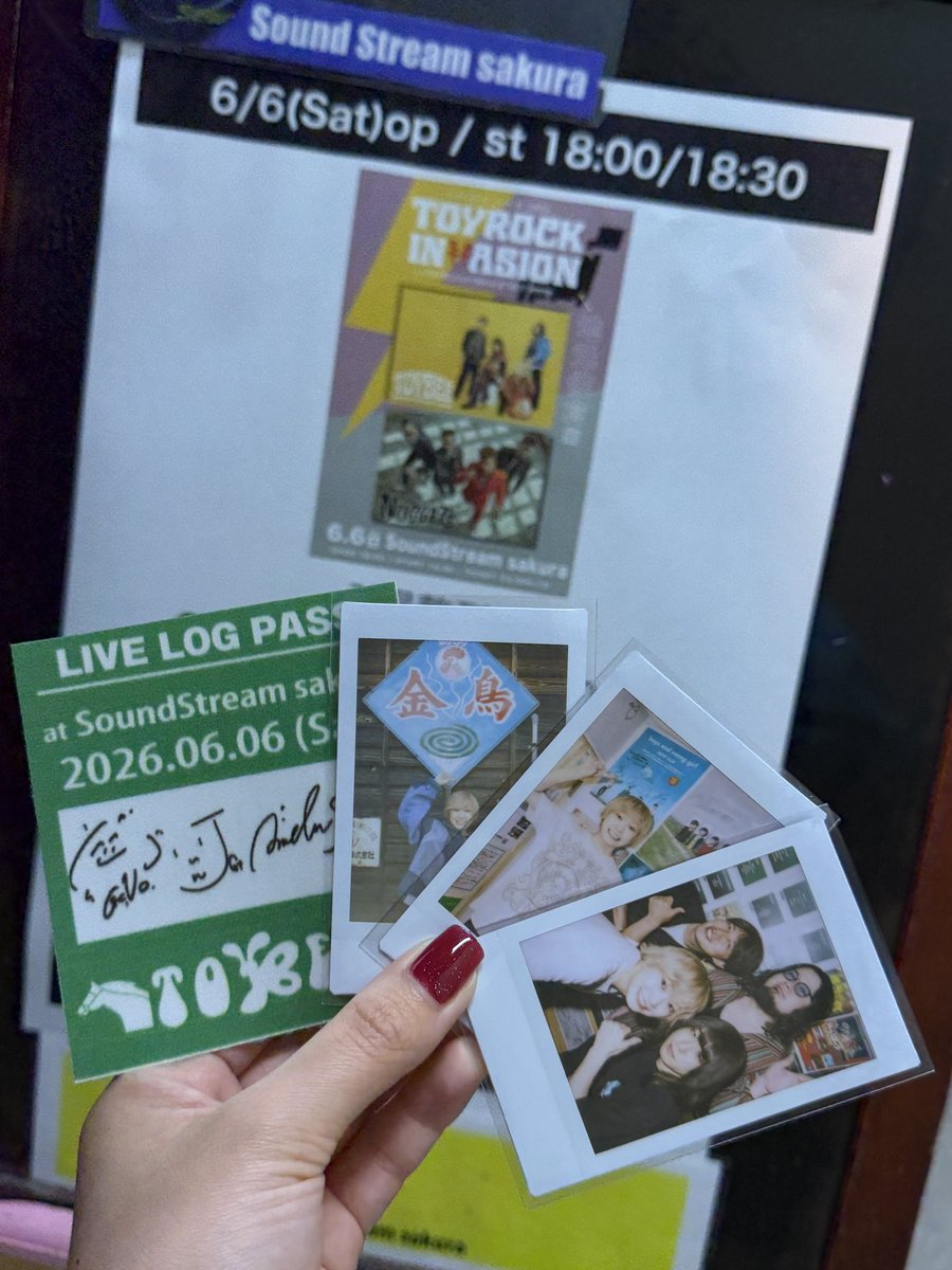 FaceTribe___'s tweet photo. toybeeツアー佐倉編！
レンタルなんもしない人さんに同行いただいて心から楽しめたー💃
THE NUGGETS初めましてだったけど最高パーティすぎてくさのねが楽しみすぎる🪩
toybeeもtoybeeファンもだいすきだー！！ https://t.co/584CzbVQv4