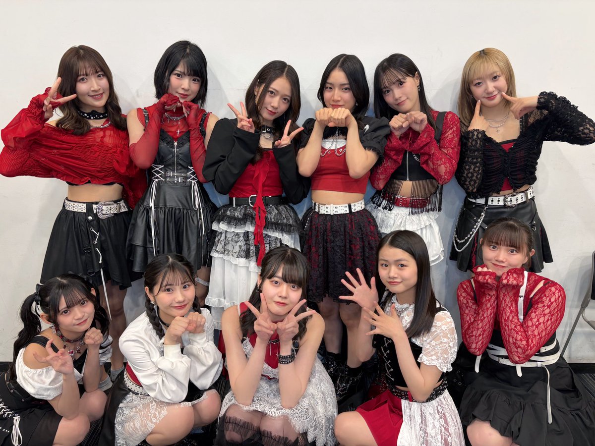 tsubakifac_uf's tweet photo. ＼先着受付は明日6/7（日）23時まで‼️／

つばきファクトリー14thシングル『FireWorks/まっぴらだってば！』発売記念イベント 飯田橋1日目ありがとうございました✨️

第7次受付は明日の23:00までです🔔⬇️
https://t.co/DllngjY6iJ

#つばきファクトリー #tsubaki_factory #ハロプロ #FireWorks #まっぴらだってば #つばき新曲