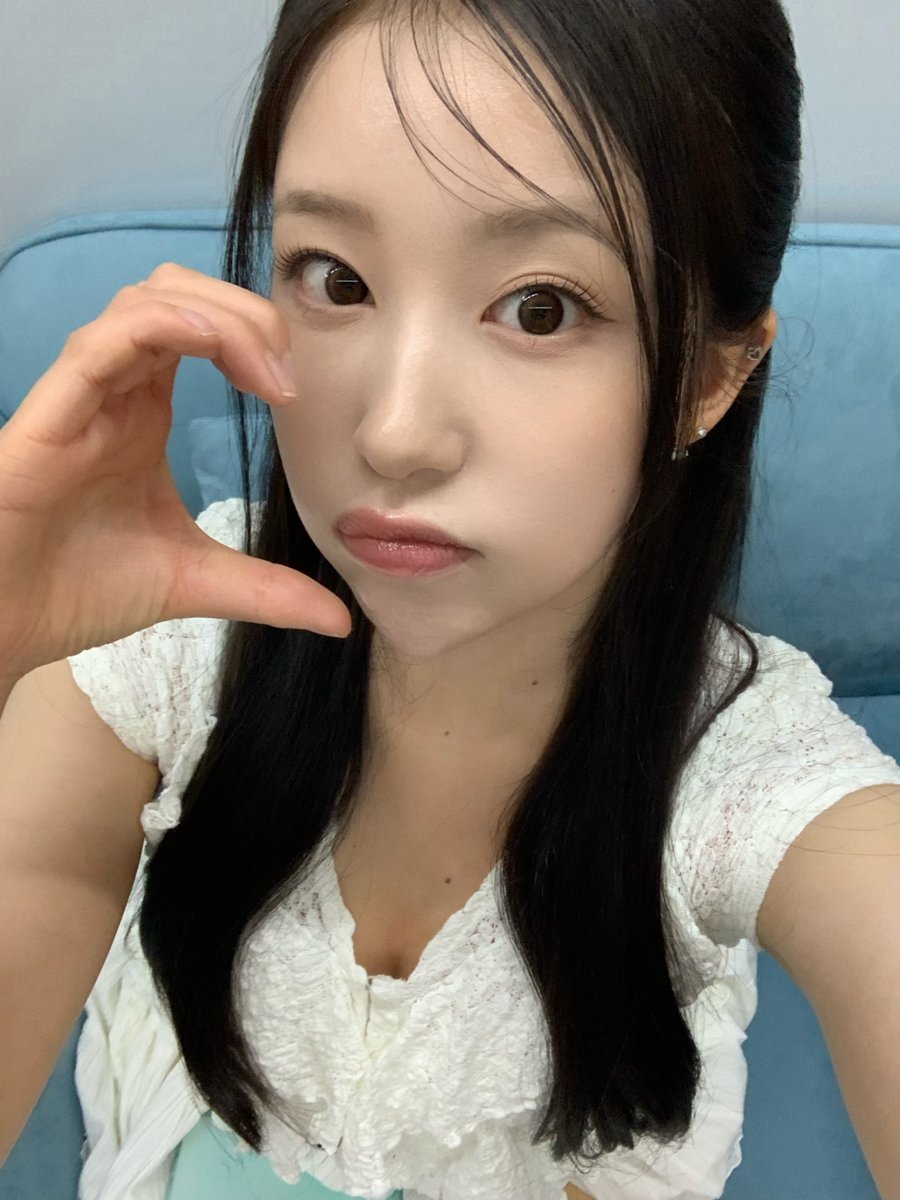 1124Wow's tweet photo. 🥺💓 https://t.co/zDynd0LCxi