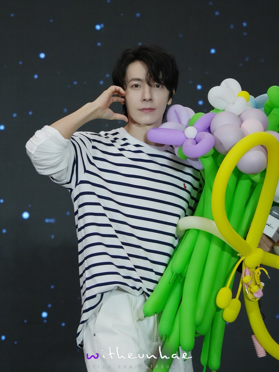 witheunhae's tweet photo. [掌心witheunhae]
26.06.06 DONGHAE [ALIVE] SIGNING EVENT in Nanjing 

#동해 #DONGHAE
#슈퍼주니어DnE #SuperJuniorDnE https://t.co/eXF1PEPxtV