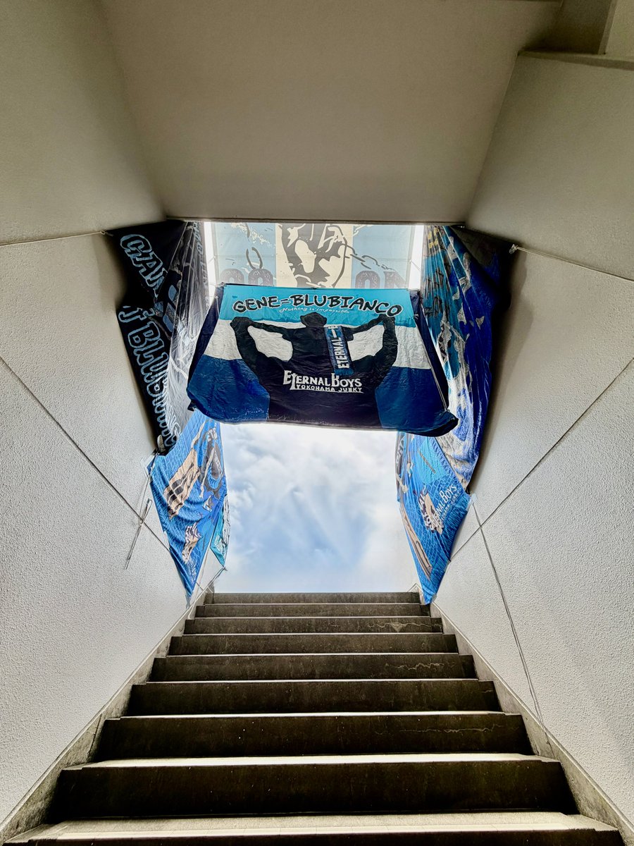 yfc0317's tweet photo. 100年構想リーグホーム最終戦⚽️
6連勝！！！
Fカードランダムなのにまさかの2人😳😳

今節、仲良くして下さった方ありがとうございました🥺✨

26-27シーズンもよろしくお願いします🙇‍♀️ https://t.co/UNNPvt1eWg