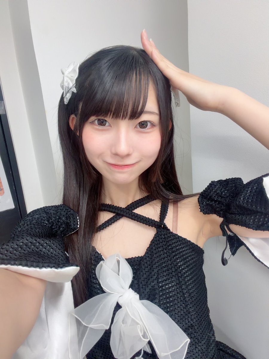 yukimoto_ko's tweet photo. 3公演ありがとでした(ˆ ̳ ,  ̫ , ̳ˆ)
あしたも3公演よろしくね！五反田からだよ〜🫶🏻🫶🏻
#JumpingKiss #雪本恋百 https://t.co/LGMjnaSIMi