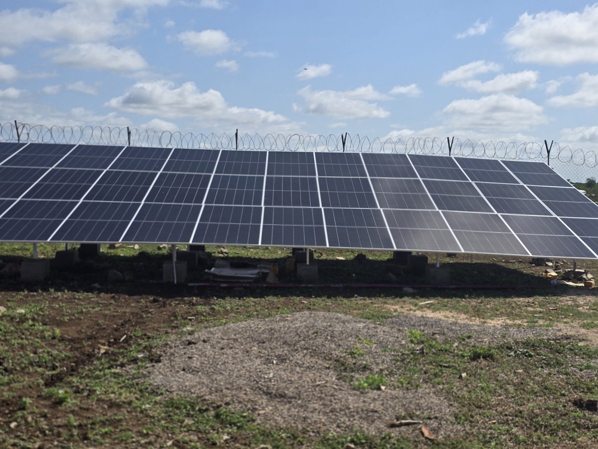 CESDOORG's tweet photo. Reliable water, powered by the sun. ☀️💧CESDO has successfully completed the solarization of the Arragaduud borehole in Baidoa Rural, improving sustainable access to safe water for drought-affected communities with support from the Somalia Humanitarian Fund (SHF).
#CESDO #SHF # https://t.co/0VY4OLCDb5