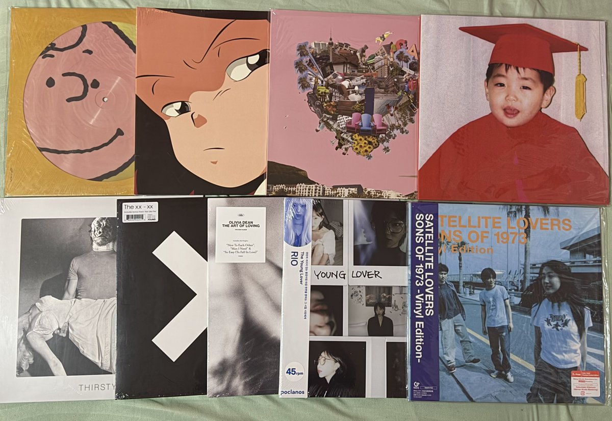 tinaaaaaaaaa's tweet photo. Thanks @unnieversalshop !!!! LP HAUL. Malala! https://t.co/CJiN5O4pRX
