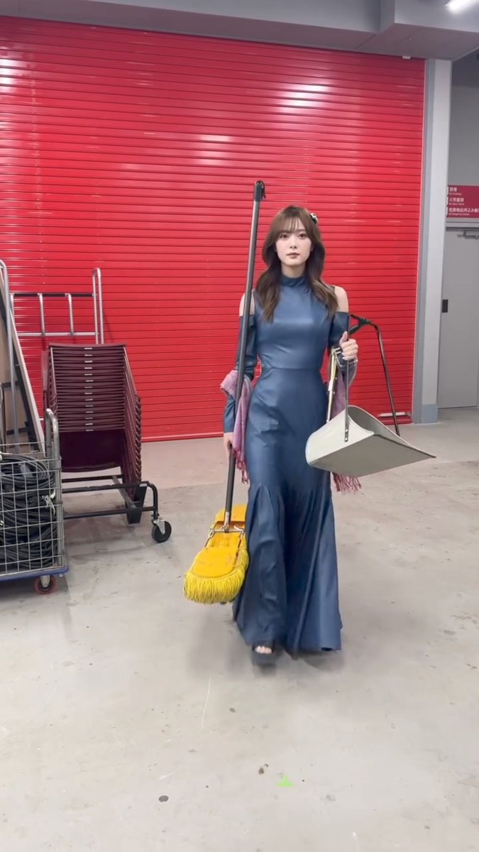 matsurinootaku's tweet photo. 清掃員のお姉さん界隈で1番美しい
 #田村保乃  #櫻坂46_Lonesomerabbit https://t.co/2caDIVPZhQ
