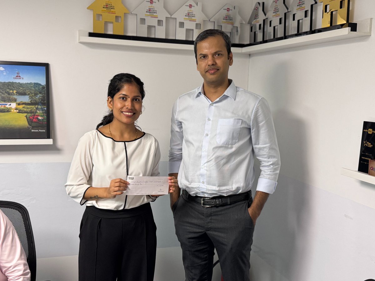 DALVIAKHIL's tweet photo. Every pitcher walked out with one of these. A cheque printed on the StayVista logo with a handwritten commitment. Adoption support. Tool credits. An engineer's time. Whatever they needed to take their product live. https://t.co/SvFsLOMd7C