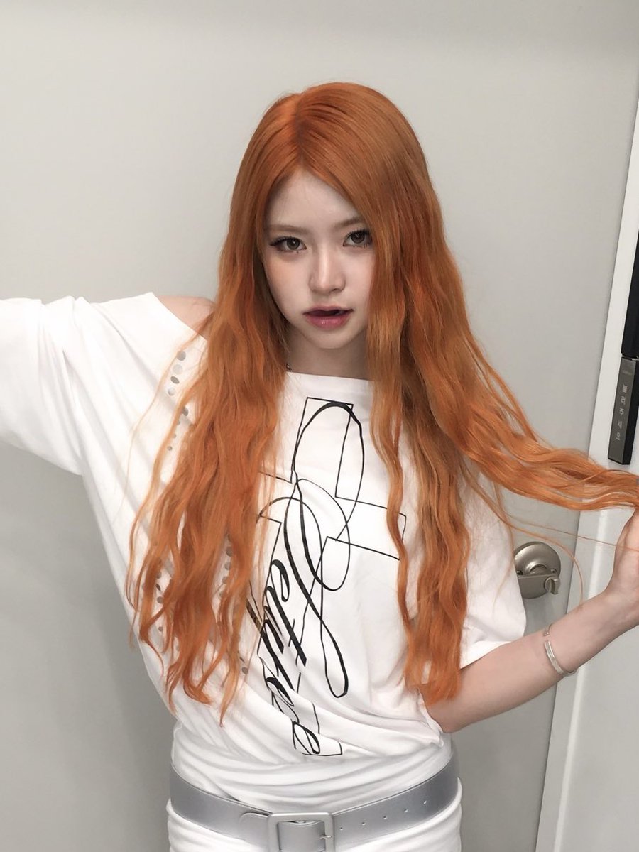 0506Yuney's tweet photo. haum orange hair so beautiful https://t.co/7ORA5bAYJj