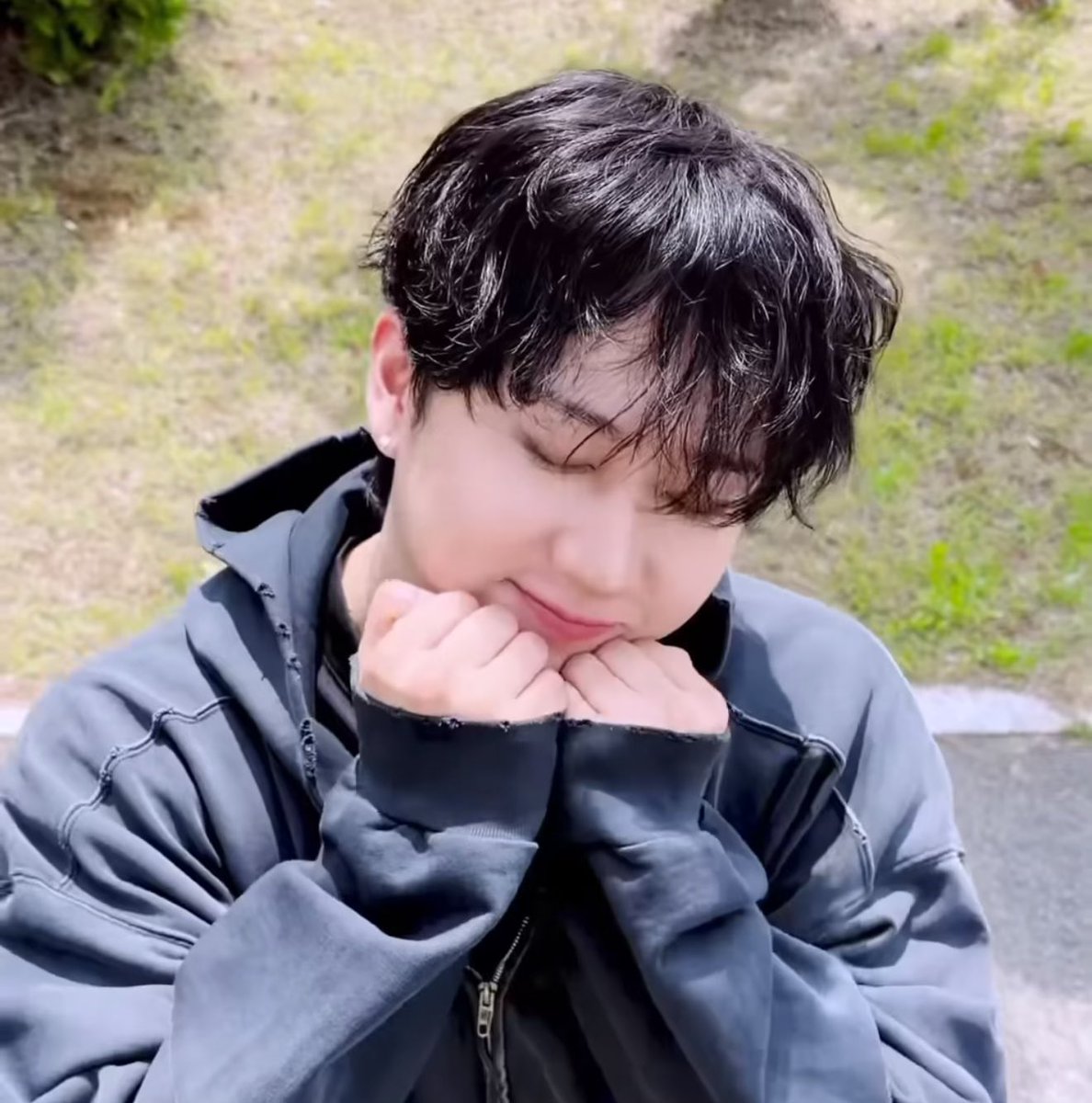 seo99bini's tweet photo. チャンビン同じ顔すぎてさ😭😭😭😭😭😭😭😭😭😭😭😭😭 https://t.co/eY8HwUxw2J