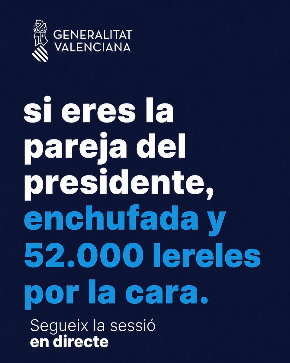 kayaya19's tweet photo. A la @generalitat se le olvidó poner ayer estos dos carteles, mira tú qué despiste! https://t.co/SM1ldHTOuh