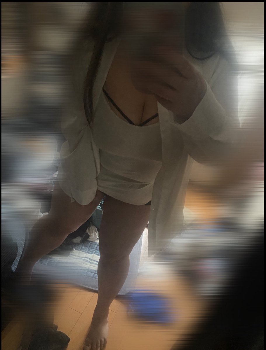 Rinnpda's tweet photo. ぽっちゃりなのわかる写真これくらいしかないかも•́︿•̀

 #ぽっちゃり女子と繋がりたい https://t.co/mUsTj6xHmg