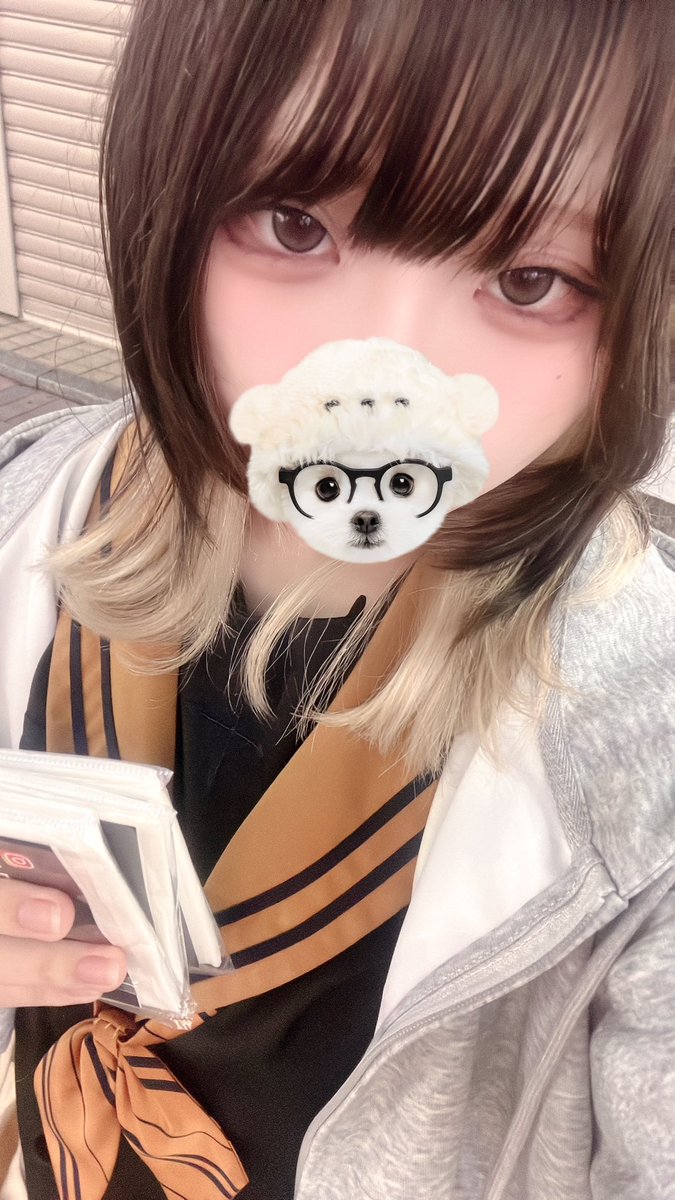 nano_hpy's tweet photo. エンチャントいますー！
ヘアセットしたのにほとんど取れちゃってえーん https://t.co/i26mIN5ryR