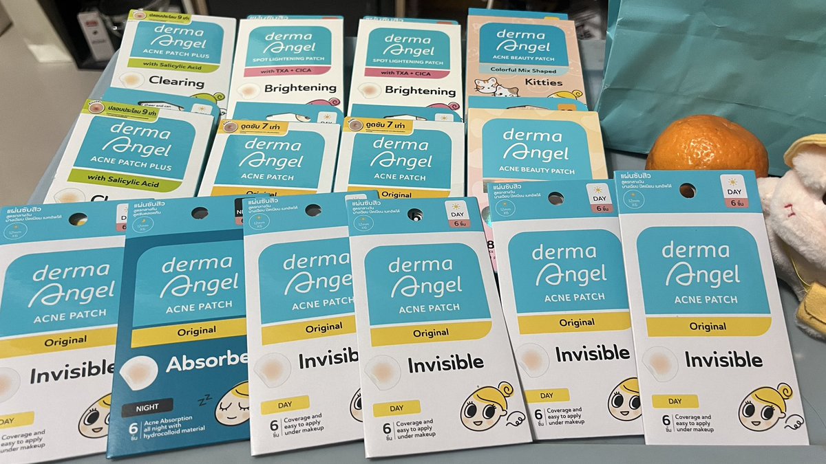 CharuEve's tweet photo. แวะไปเล่นกิจกรรมมาคับ พี่สต๊าฟน่ารักมาก
ทั้งแจกทั้งแถม💛🩵
#DermaAngelXเขมจิรา
#เขมจิราทัวร์4ภาค
#แผ่นแปะสิวนางฟ้า
#DermaAngel https://t.co/EeegcPNxhb