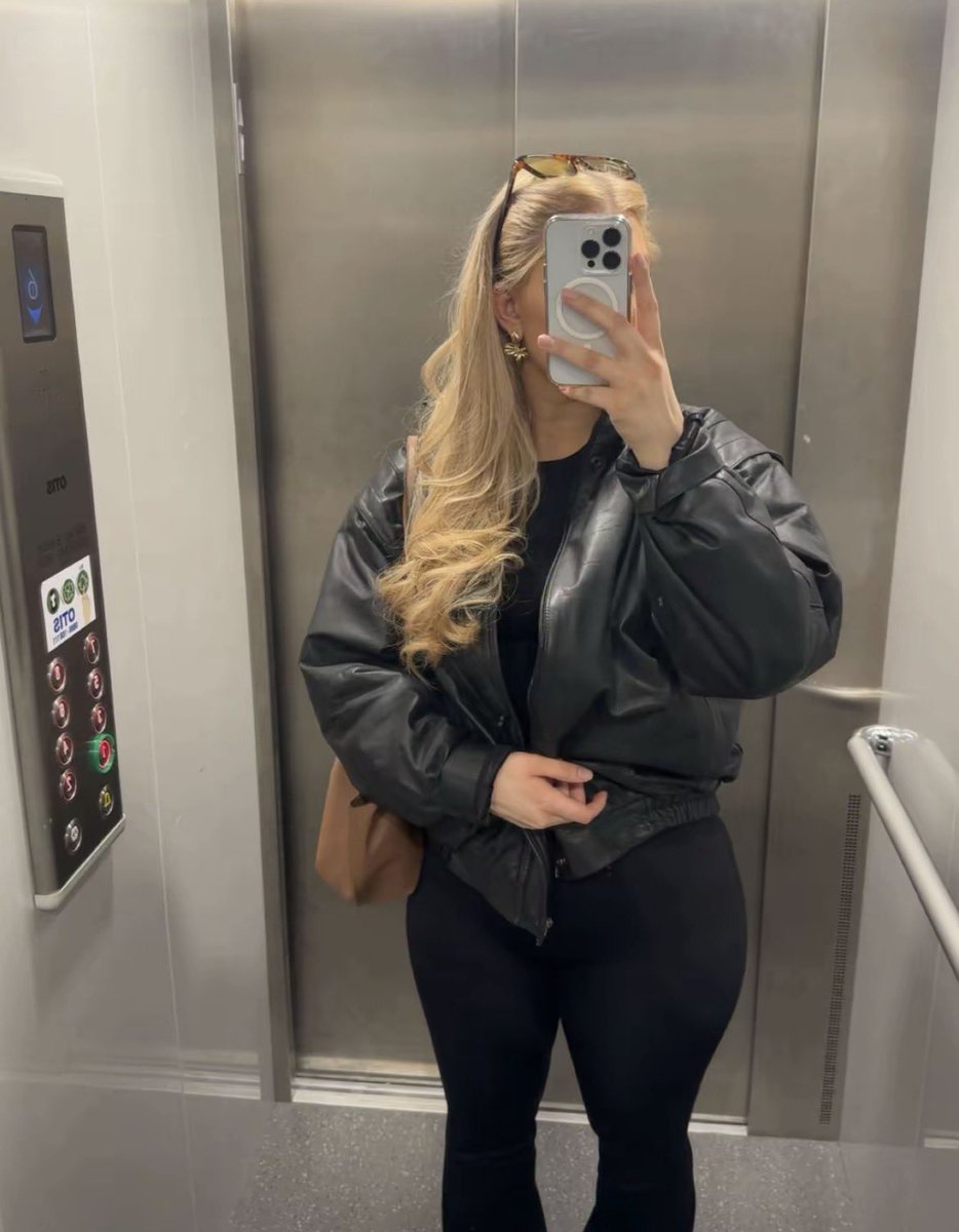 Erika tweet media