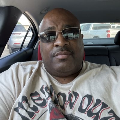 miami0602's tweet photo. #NewProfilePic https://t.co/H7NHDR5GbS
