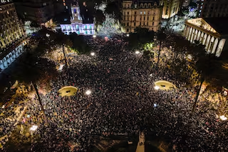 drjorgerachid's tweet photo. NO HABRÍA QUERIDO EL INDIO SER VELADO AHÍ

NI EL CONGRESO NI LA ROSADA HOY

SON LUGARES QUE QUERRÍA PARA DESCANSAR

SU LUGAR ES EN EL SENO DEL PUEBLO

CUALQUIER LUGAR DONDE EL PUEBLO DISFRUTA

COMO ESTADIOS DE FÚTBOL O PLAZAS PÚBLICAS

AYER LA MASIVA RESPUESTA CREÓ ODIO EN MILEI! https://t.co/0xSU7fFXWW