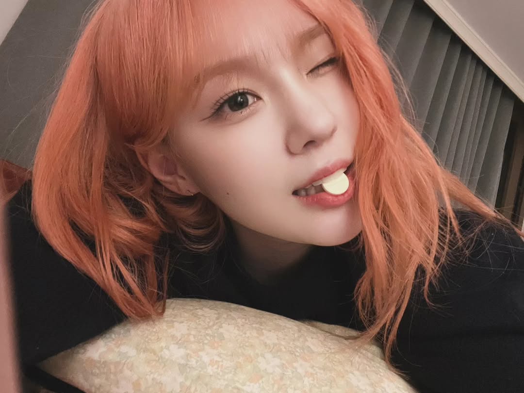 cheehyuna's tweet photo. ︎ ︎ https://t.co/6GRpdEDKsf