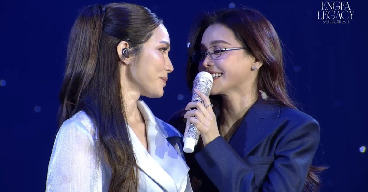 Campai_'s tweet photo. หืมมมมมม สายตงสายตาอ่ะ 🫠🫠 

#ConENGFALegacyMahachon3 https://t.co/ppTWL6NANT