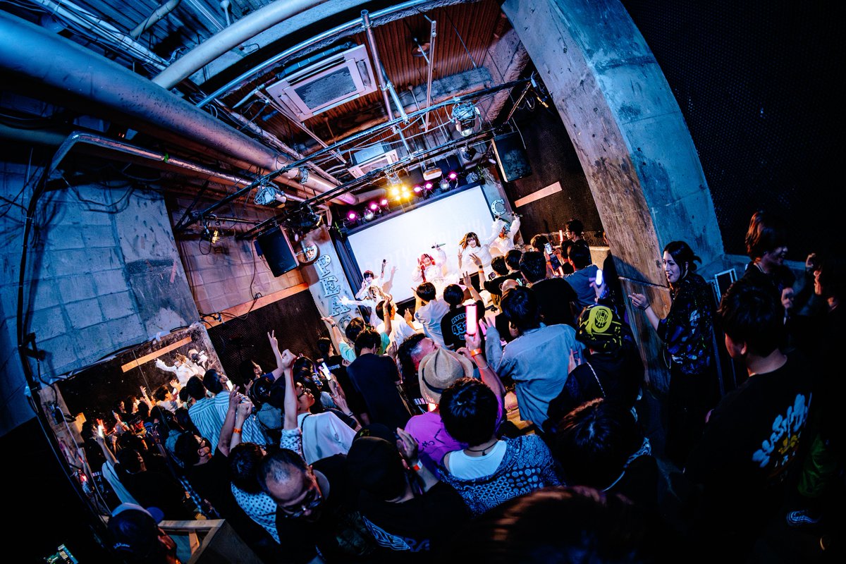 circle_crusher3's tweet photo. ╋━━

         ∔ 『IDOL Mix Party vol.11』  ∔
                 in PeaceCafe

              有難う御座いました

                                                              ━━╋

▶︎NEXT LIVE
6/7(日)
『甘丘のん生誕祭2026🧼🫧
~やっぱり甘丘のんしか好きじゃない！~」

📍 SUNHALO THEATER
https://t.co/uIfrgrwm7p