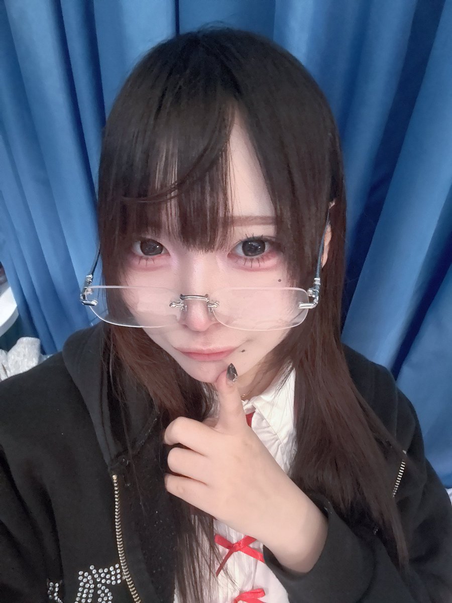 llnxvc's tweet photo. 本日！ありがとうございまし！ https://t.co/FrbWMM2BHy