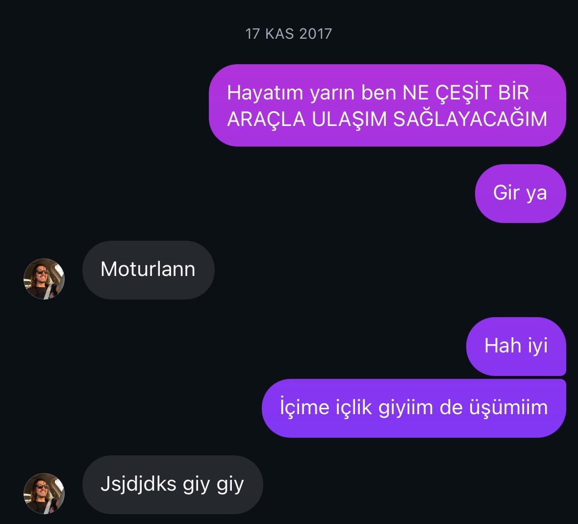 burieht's tweet photo. herkes otuz yasinda gorucu tanistigindan bizim 17 yas flörtün avamlik https://t.co/3NMJNm7M7c
