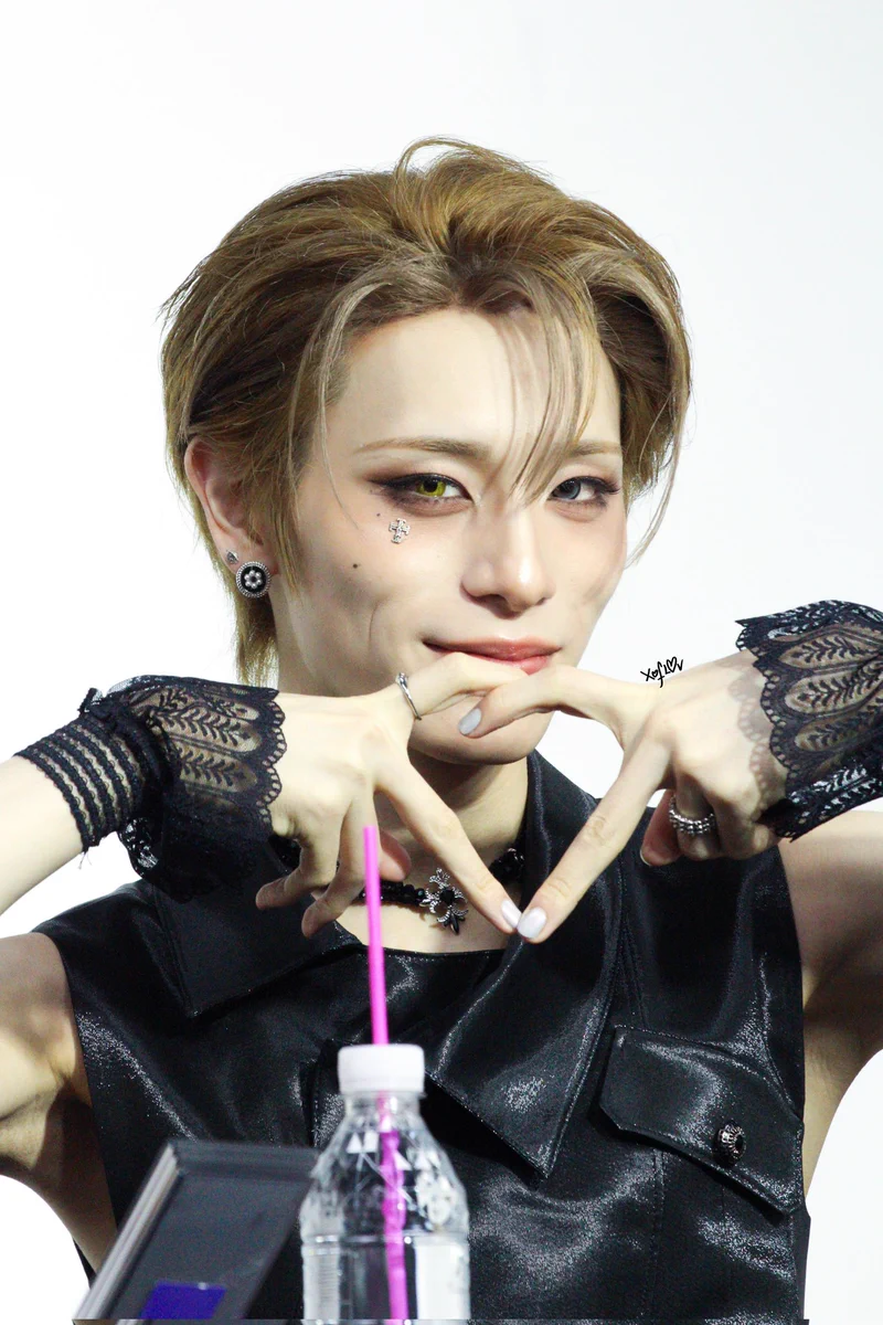 XᴏғL♡V (@xoflov) / X