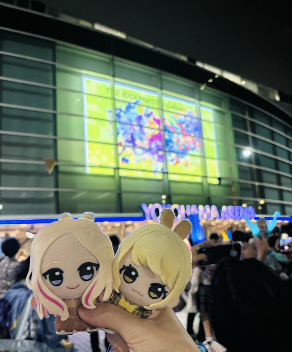 zero_rin7's tweet photo. めちゃ楽しかった
前半というか　最初のブロックから　出勤出勤

やばすぎ！
みんなのStep3 、　燕のソロ
Belgrazia 2曲も披露されて最高です！ https://t.co/XOJQXymdHc