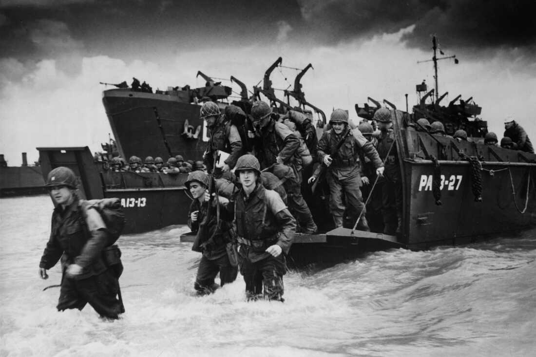 fabiomb's tweet photo. 6 de Junio. 1944
El día más largo https://t.co/9c9QkxLUVW
