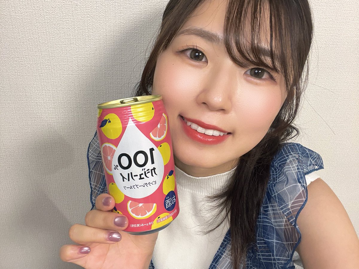 pandatokawamo's tweet photo. インスタライブ楽しかったね🩷💚🩵

6/28りっちゃんフェスティバル
8/9 しのすず生誕ライブ

冠婚葬祭くらい大事なイベントなので、
チケットはお早めに✌🏻✨ https://t.co/v8fXiJhJ5k