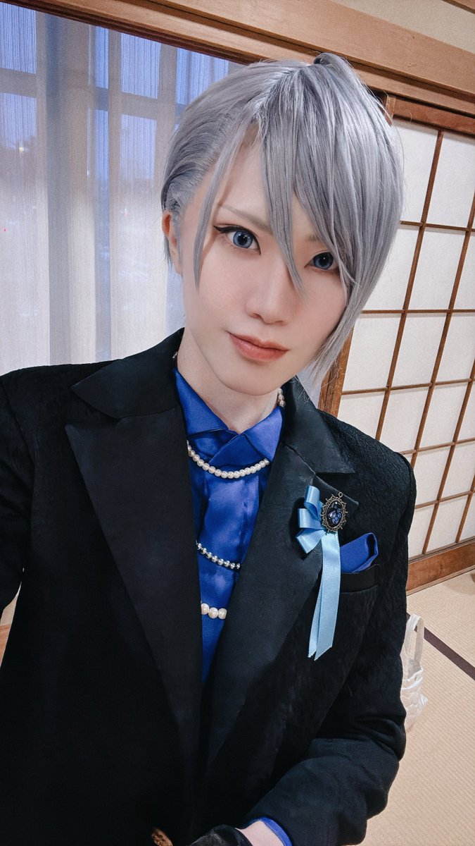 sorehadoukana0's tweet photo. 【コス/.5/cos】 
今日はうるはさん主催のあわせに9じゅで参加させて頂きました🥹
めちゃくちゃ楽しかったしどこみてもイケメンばかりで最高でした🥴✨️
ツイスターもカードゲームのやつも最高でしたね何あれスゴい🥴♥️
#水無月の長義性能試験 https://t.co/YTC9LNfl2X
