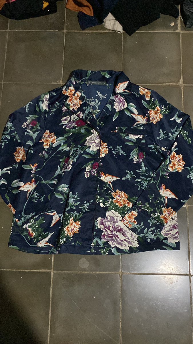 juunhist's tweet photo. one set piyama/baju tidur💓
bahan satin premium &amp; adem
💸30k
send via shopee jogja https://t.co/p6xyh92Tah