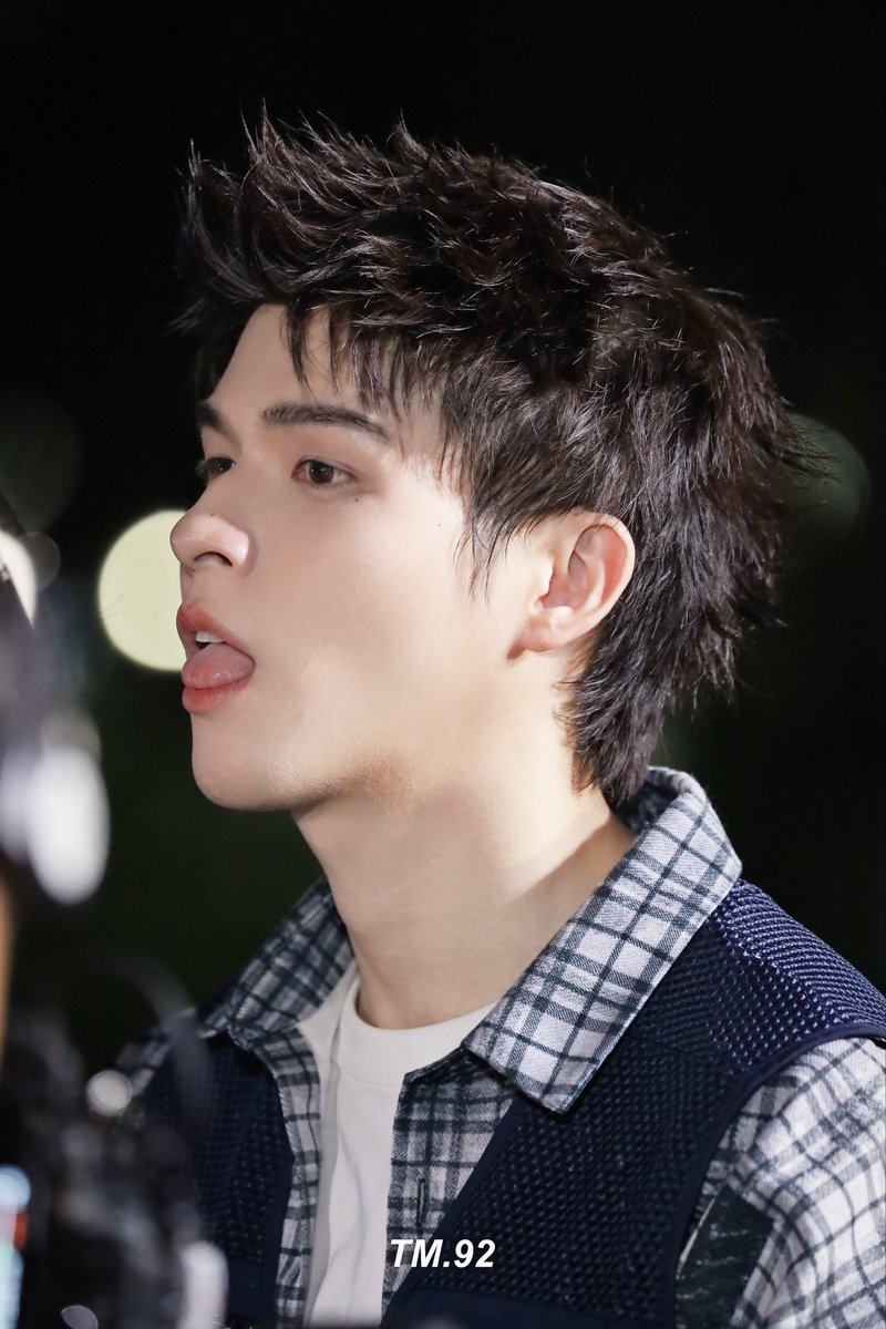 Tangme92's tweet photo. สกายหล่อแล้วเป็นกันเองกับแฟนคลับมากๆ เอาใจไปเลยคับล้านดวง 🫶🏻🫰🏻🤟🏻🩵🩵🩵🩵🩵🩵🩵🩵🩵

LZD 66 SKY ALMOND PROGRESS 

#2ทุ่มนี้ช้อปLazada66
#skywongravee @skywongraveee 
#TM92shot 260605 https://t.co/WC38Outk6I
