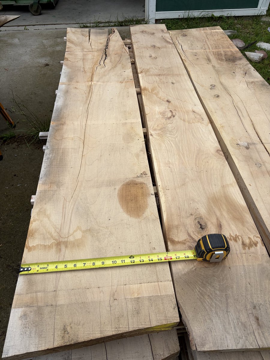 my2fish's tweet photo. 8/4 x 16” maple slabs https://t.co/NLSHSeN6im