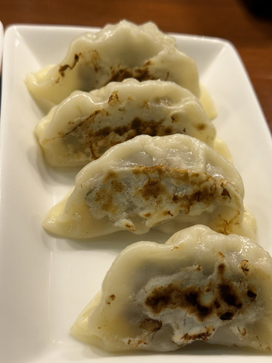 Linkun002's tweet photo. 2日続けて餃子になったけどめちゃ美味しい🤤🥟🦐
長町のONE SAKABAさん。 https://t.co/gWNCjT1LQO