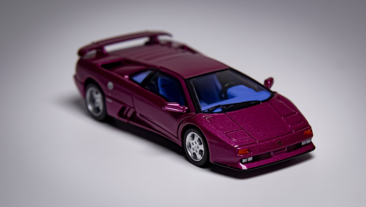 AS7_SKET's tweet photo. #トミカリミテッドヴィンテージ NEO
LV-N ランボルギーニ ディアブロ SE30

토미카 리미티드 빈티지 네오
LV-N 람보르기니 디아블로 SE30

#토미카리미티드빈티지 #tomicalimitedvintage #tomicalimitedvintageneo #TLV #diecast #minicar #ミニカー #64scale #64スケール https://t.co/EqPAgj3haa