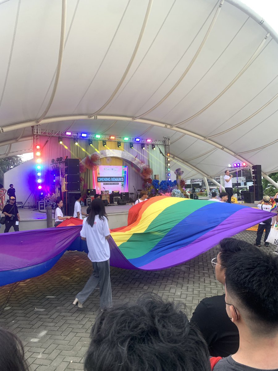 elphobia's tweet photo. #LOVELAB4NsaMalolos #MalolosPride #OnePridePH https://t.co/5by6kj2t0E