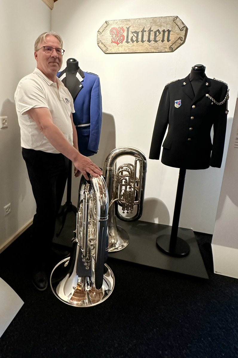 yetirhodanus's tweet photo. Blatten, ein Jahr danach. Die Ausstellung “Erinnerungen an Blatten” ist jetzt im Lötschentaler Museum in #Kippel zu sehen.
#Lötschental #Blatten 
@ThomasEgger @srfnews 
@MySwitzerland_d https://t.co/arqnguhDhu