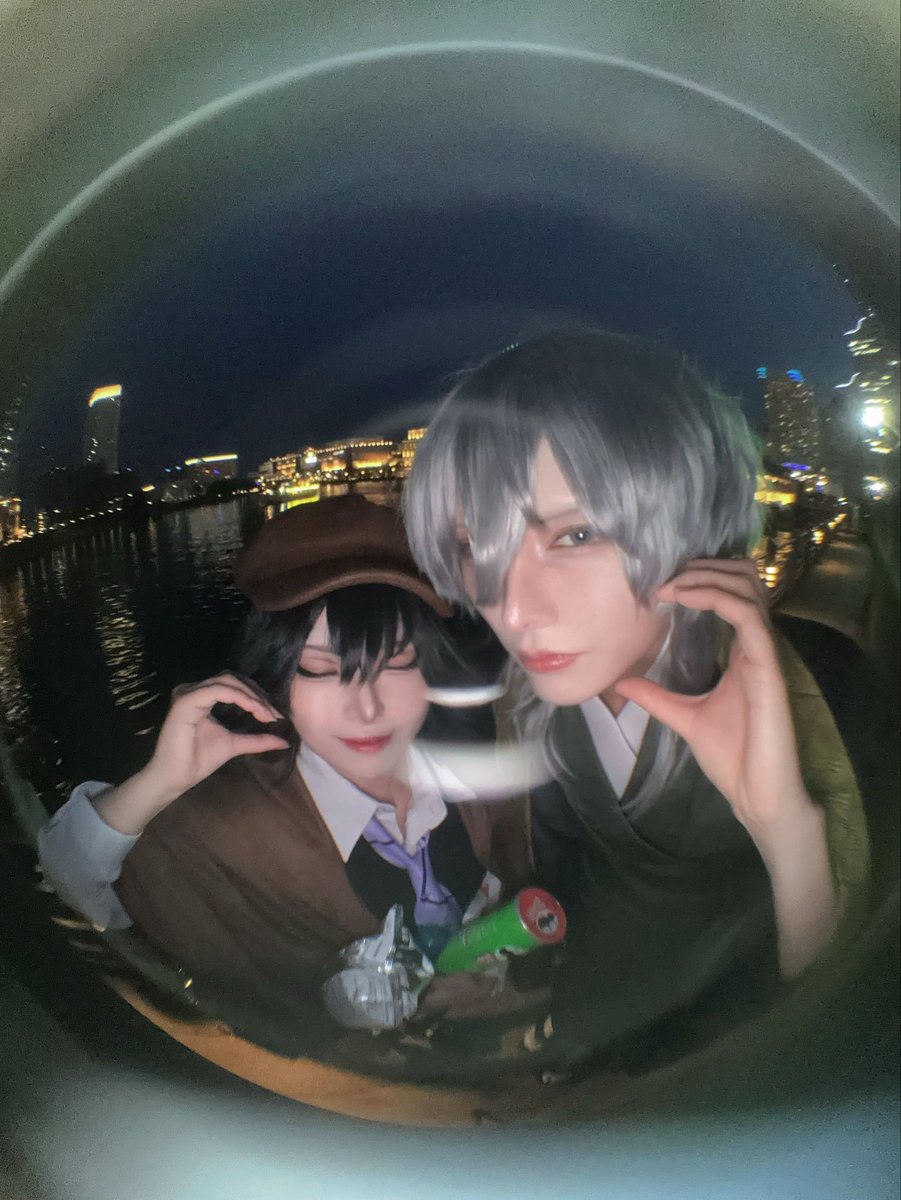 yurazu_soukoku's tweet photo. 🐱⚔️と👓🍭で横浜！！可愛い👓🍭さんにたくさんお菓子与えてきた♡
#ココフリ https://t.co/LHWVAiOSq8