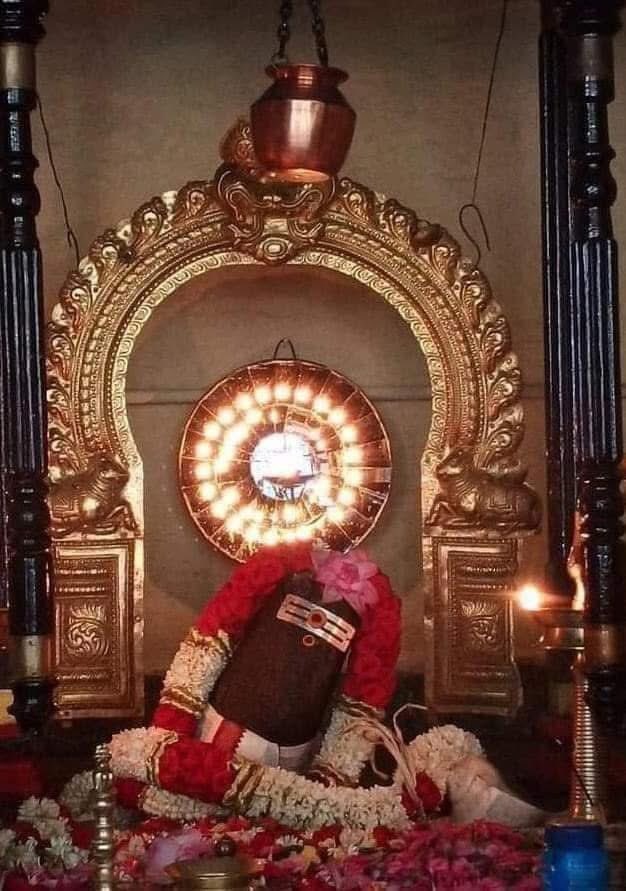 KalaForTemples's tweet photo. Can you identify this Sacred Temple?

🔸 Nestled deep within the majestic Western Ghats of Tamil Nadu
🔸 Revered as the mystical “Abode of the Siddhars”
🔸 Home to a self-manifested (Swayambhu) Shiva Lingam worshipped for centuries
🔸 The sacred Lingam is uniquely inclined about 40° to the left, a rare sight for devotees
🔸 Reaching the shrine requires a spiritually enriching trek of nearly 7–8 km through dense forest paths
🔸 Countless sages and Siddhars are believed to have performed penance here

Comment your answer below! 

Pic credit: to the respective owners