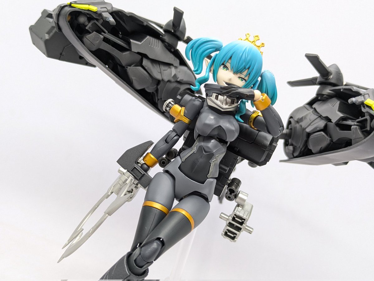 2Tikuzen's tweet photo. #自分の個性が光ると思うガールズプラモの画像を貼ろう

「誰がそいつモチーフの美プラ作んねん」みたいな奴ら https://t.co/IbEZzfwTdI
