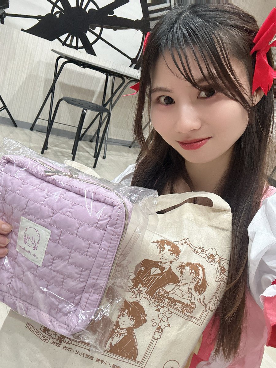 saaya_kudo's tweet photo. 今日はLIVEでしたァーー！！

見に来てくれてありがとうございます！

今日は@hokago_kotone さんと撮りました♡
さーやのLIVEも見てくれてありがとー！！
嬉しかったよっ！

ファンの方からのプレゼント♡
めちゃオシャレギフトとコナングッズもらいました！
ありがとうございます😢！
可愛すぎる！ https://t.co/G5PGsk5kzf
