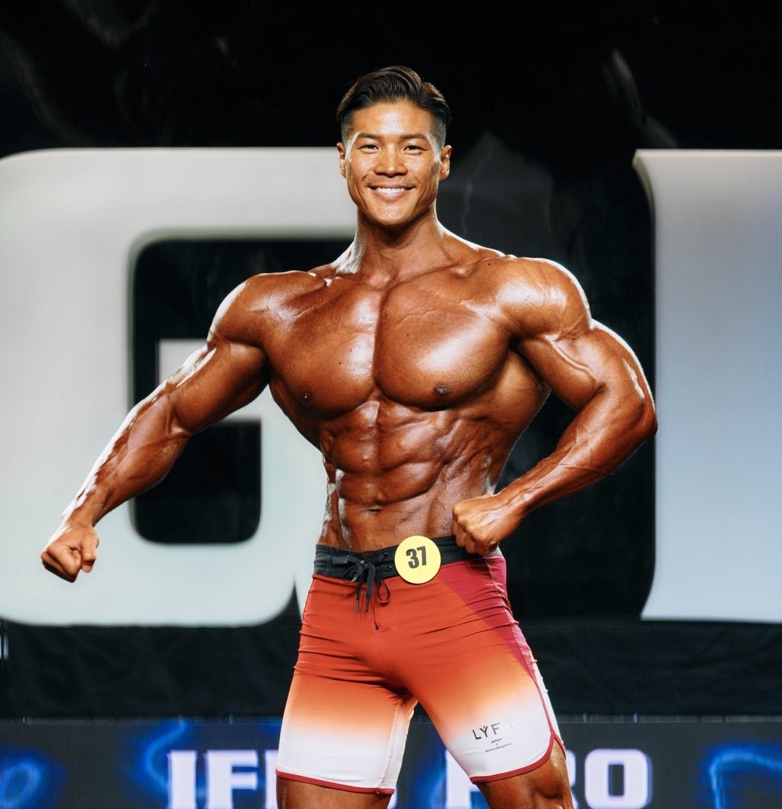 syounokintore's tweet photo. 股間プロは草w
@workouteating #DCPRO #フィジーク #メンズフィジーク #クラシックフィジーク #上里譲 #田口純平 https://t.co/VPEsJV9DWE