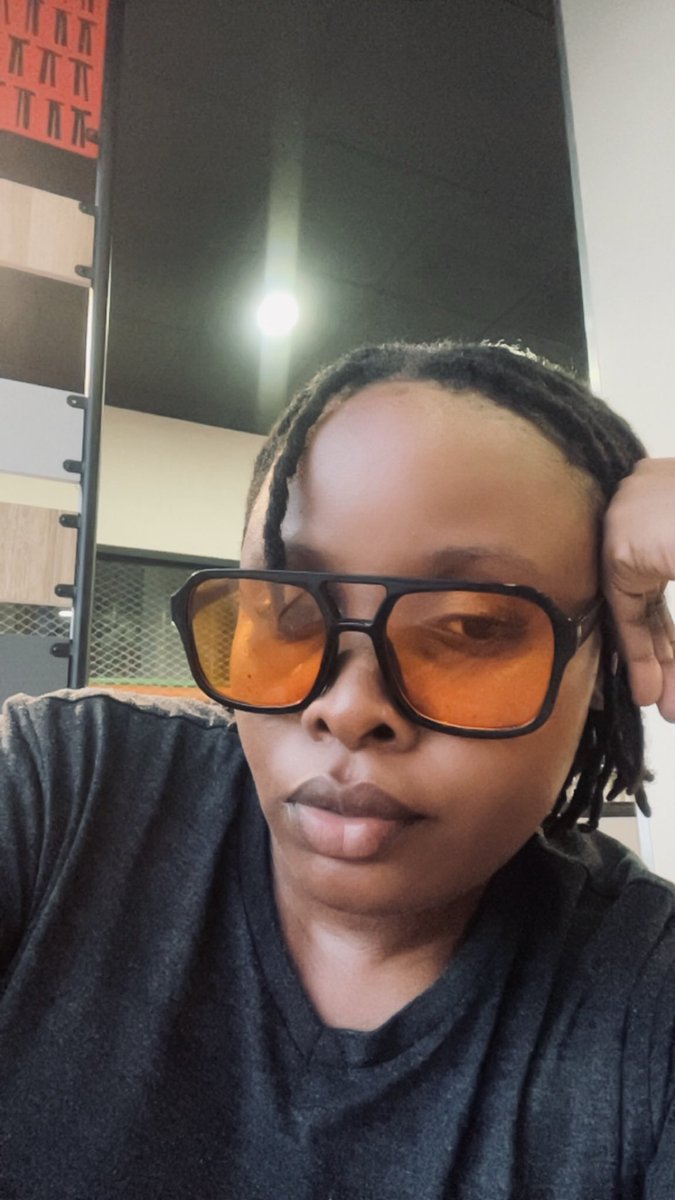 MsLizzy29's tweet photo. If tiredness was a person https://t.co/WC7KajNjel