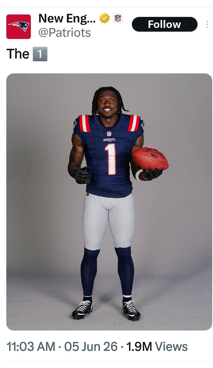 anitbrat1234's tweet photo. This is some weird shit..The 1..When everyone knows we call Jalen Uno https://t.co/N1XYviR4Gt