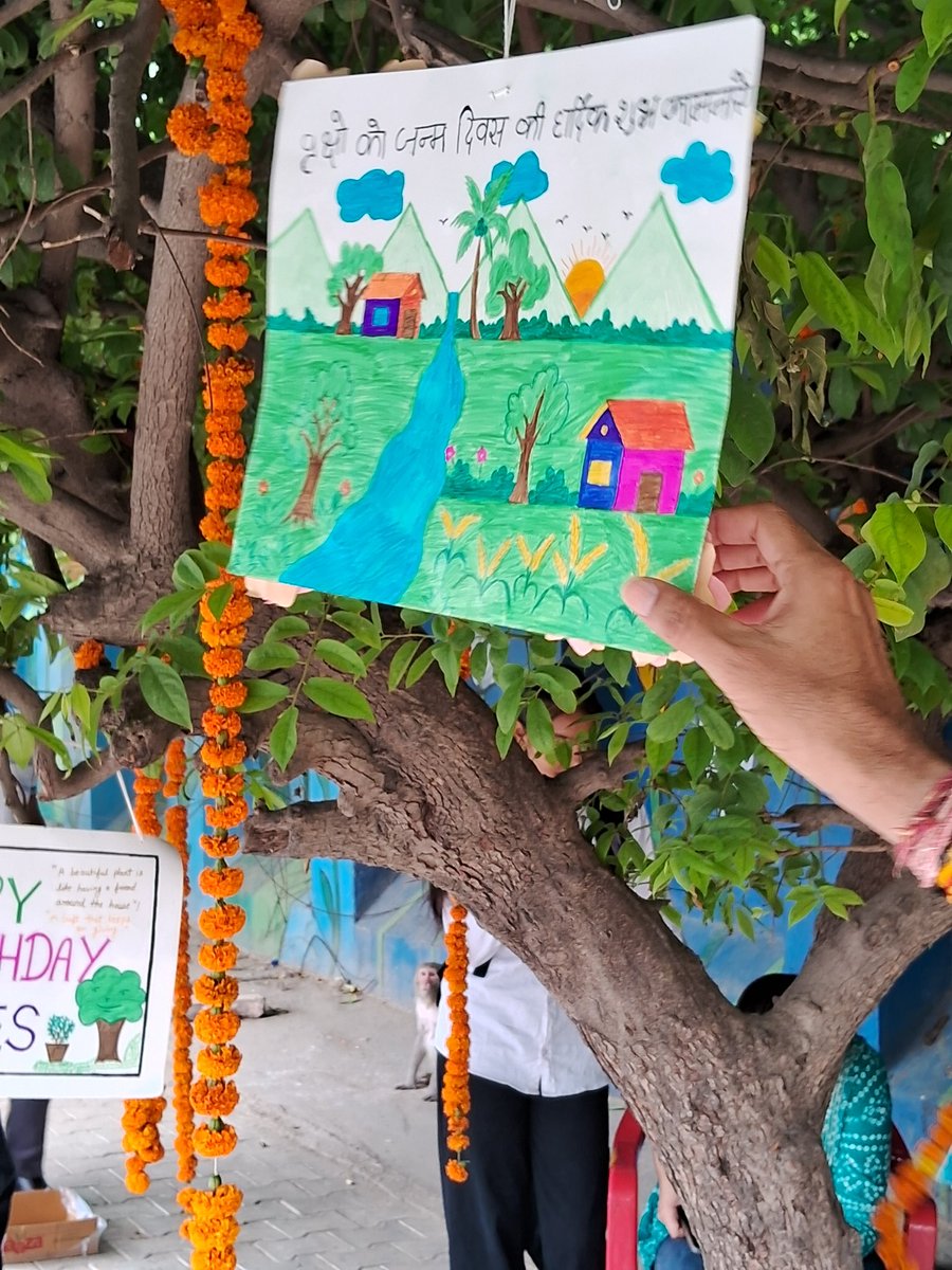 FVrindavan's tweet photo. On #WorldEnvironmentDay, it was heartening to see Tamal trees planted years ago by Friends of Vrindavan celebrated at a Vrikshotsav organized by Prayas Sanstha under Shri Abhay Vashishtha Ji. A proud reminder that every tree planted today can inspire generations tomorrow. https://t.co/sNwacFqKuP