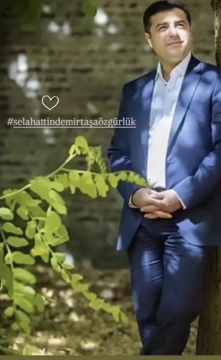 10712102c's tweet photo. Başkanın açıklaması geldi aklıma .. Selahattin Demirtaş’ı mumla arayacaksınız ? https://t.co/eYLiQ0RXiC