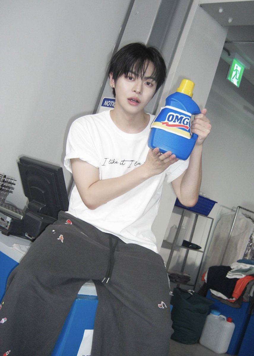 2leo02's tweet photo. 🫧🫧🫧🌀 https://t.co/uB0Xf7pSNL